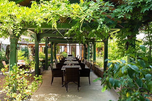 Garten-Terrasse
